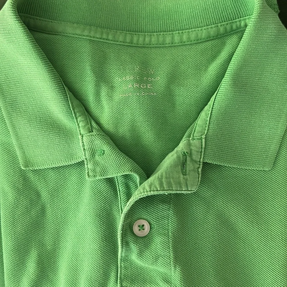 J. Crew - Men’s Classic Piqué Short Sleeve Polo Shirt in Spring Green